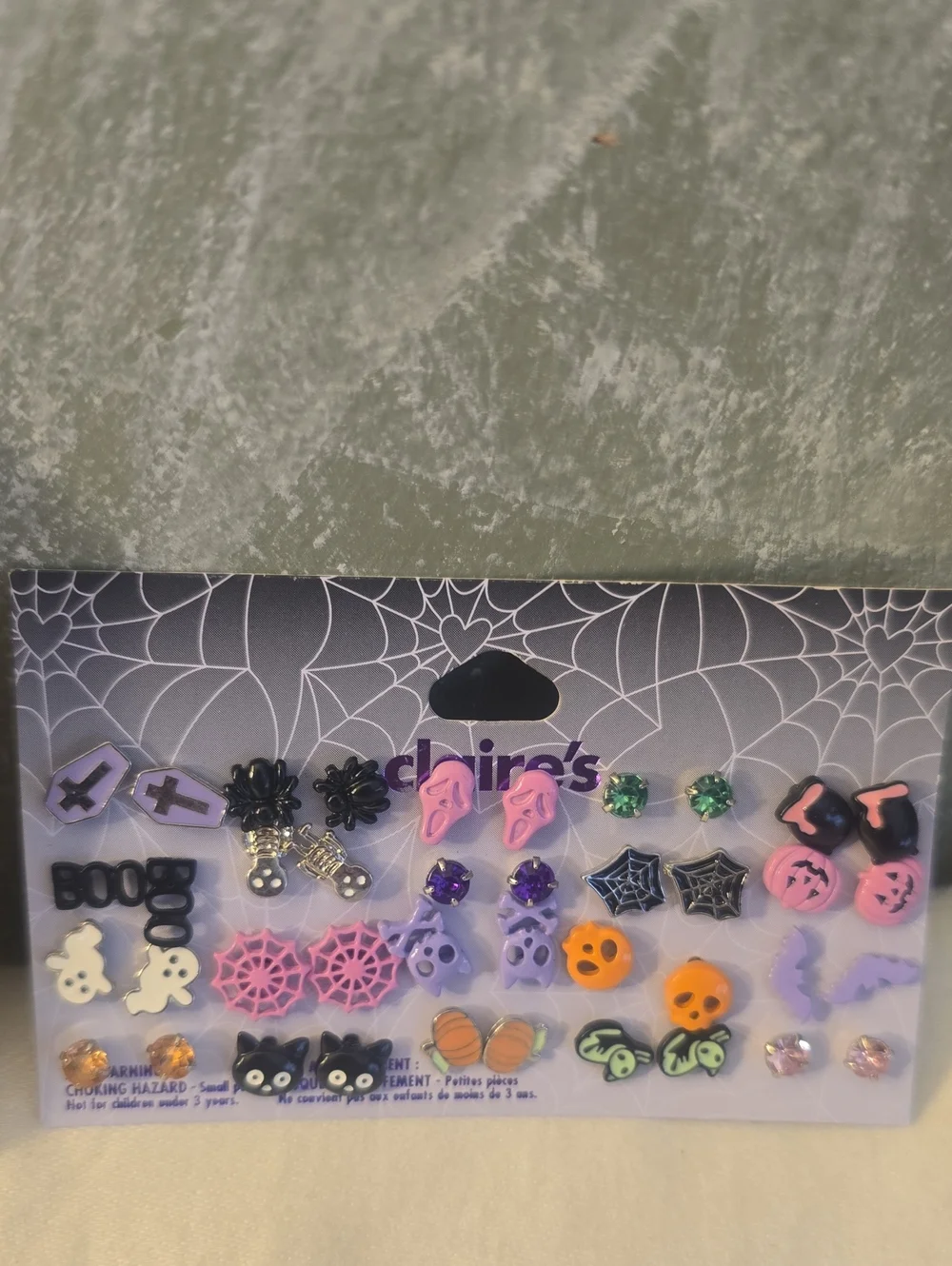 Claire's Halloween Glow In Dark Bracelet Set & 20 Pc Pireced Earrings New